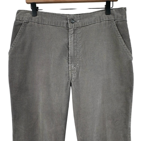 Vintage 80s Levi's Corduroy Pants High Rise Straight Leg Loose Fit Gray | 33" - Picture 7 of 14